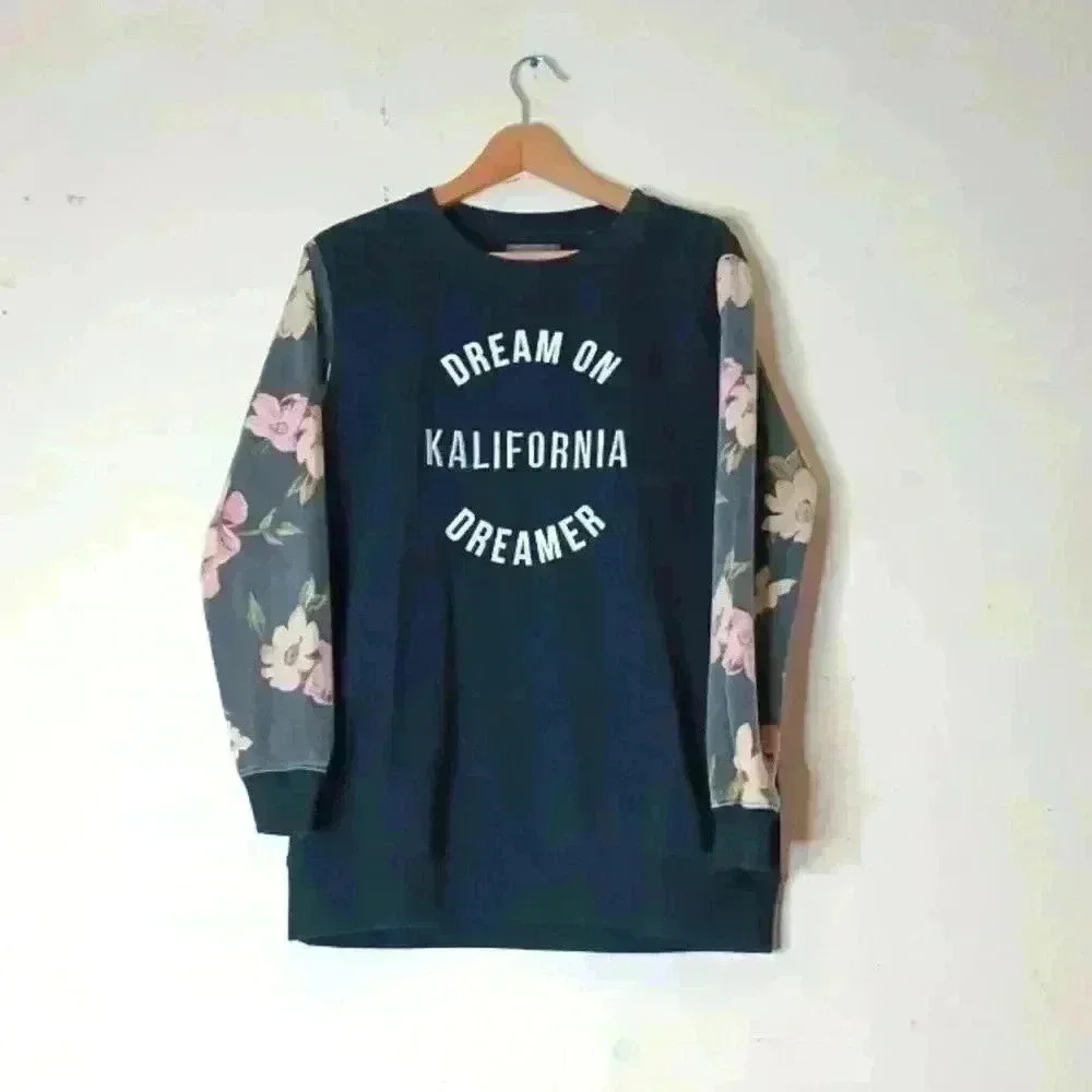 Kendall&Kylie sweater 